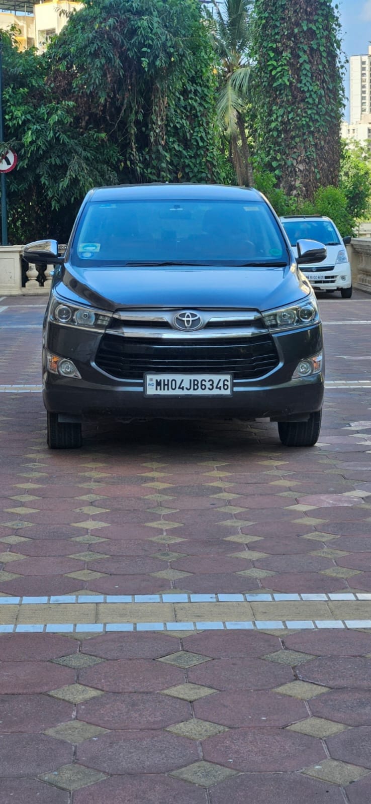Toyota Innova Crysta 2.8 Z Automatic 2018